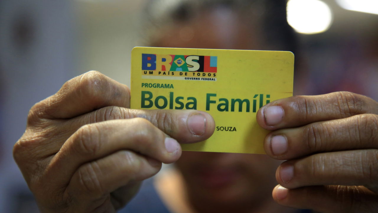 Como Funciona o CadÚnico para Quem Mora Sozinho no Brasil