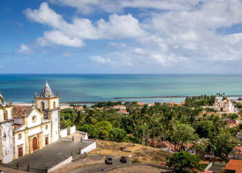 Cidade de Recife - Créditos: depositphotos.com / diegograndi